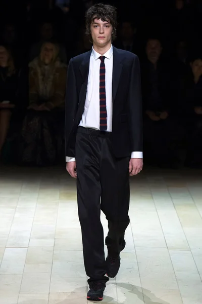 Look 111